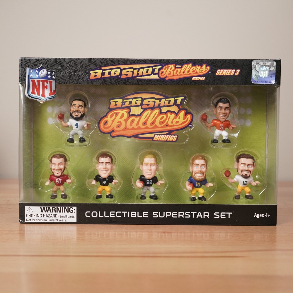 Party Animal NFL Minifigures Unisex Multi Big Shot Ballers Series 3 7-Pack Set